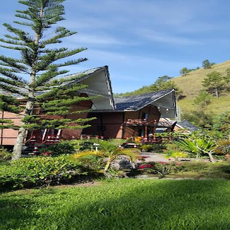 Roman Sinasi Hotel Tongging Bagian luar foto
