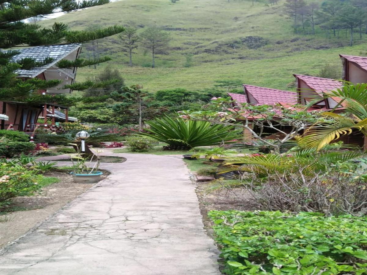 Roman Sinasi Hotel Tongging Bagian luar foto
